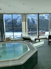 The St. Moritz Sky Bar im Art Boutique Hotel Monopol (&copy;Foto: ANdrea Vodermayr)